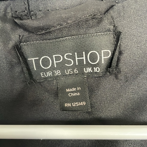 TOPSHOP Fur Vest - Picture 11 of 12